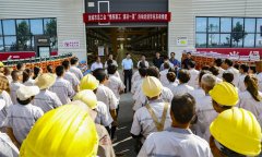 <b>運城市總工會“情系職工、清涼一夏”活動 — 走進華兆東南綠建裝配式建筑產(chǎn)</b>